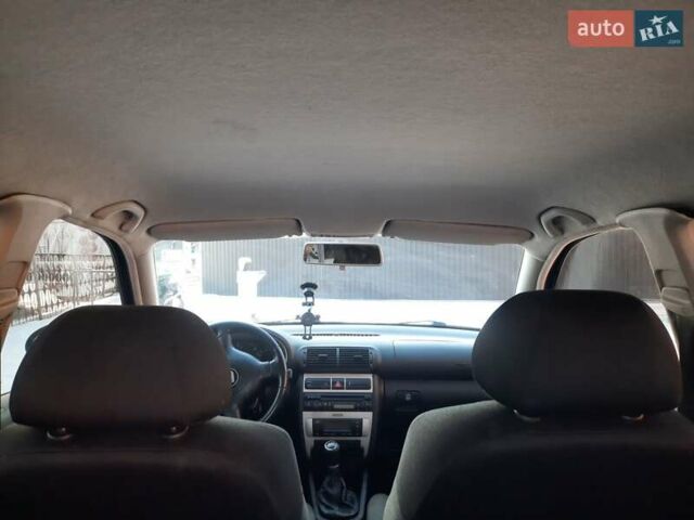 Синий Сеат Леон, объемом двигателя 1.6 л и пробегом 209 тыс. км за 4199 $, фото 25 на Automoto.ua