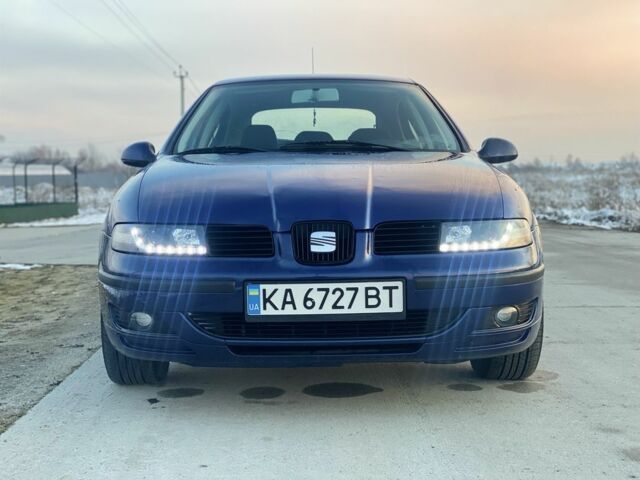 Синий Сеат Леон, объемом двигателя 1.6 л и пробегом 191 тыс. км за 3999 $, фото 4 на Automoto.ua