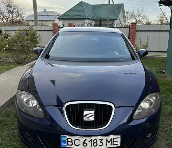 Синій Сеат Leon, об'ємом двигуна 1.6 л та пробігом 270 тис. км за 4500 $, фото 14 на Automoto.ua