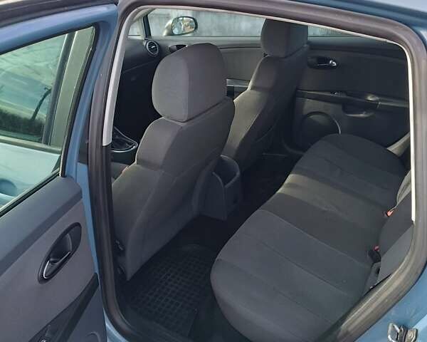 Синий Сеат Леон, объемом двигателя 1.97 л и пробегом 276 тыс. км за 6184 $, фото 13 на Automoto.ua