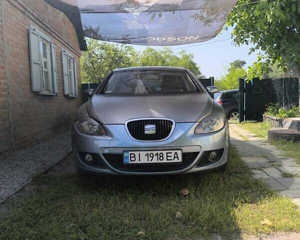 Синий Сеат Леон, объемом двигателя 1.6 л и пробегом 194 тыс. км за 5900 $, фото 2 на Automoto.ua
