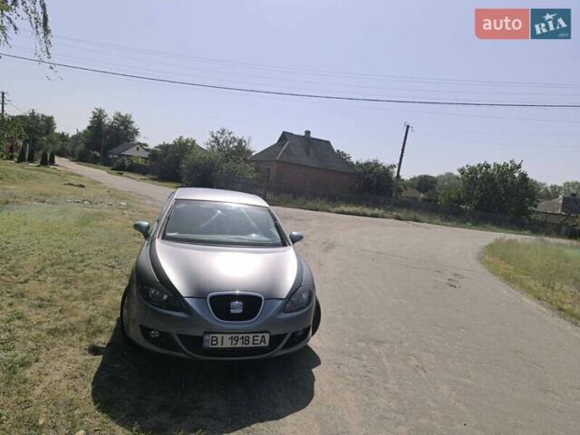 Синий Сеат Леон, объемом двигателя 1.6 л и пробегом 194 тыс. км за 5900 $, фото 3 на Automoto.ua