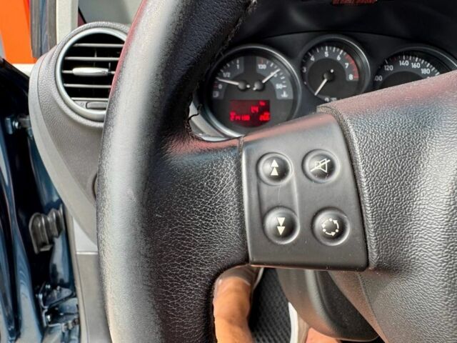 Сеат Леон 2006 в Киеве на Automoto.ua Синий Сеат Леон, объемом двигателя 2 л и пробегом 214 тыс. км за 5500 $, фото 20 на Automoto.ua