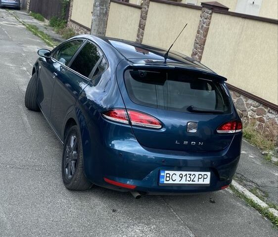Синий Сеат Леон, объемом двигателя 1.9 л и пробегом 261 тыс. км за 5300 $, фото 6 на Automoto.ua