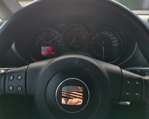 Синий Сеат Леон, объемом двигателя 1.97 л и пробегом 276 тыс. км за 6184 $, фото 21 на Automoto.ua