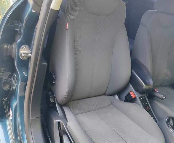 Синій Сеат Leon, об'ємом двигуна 2 л та пробігом 214 тис. км за 5300 $, фото 30 на Automoto.ua