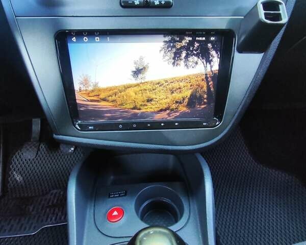 Синій Сеат Leon, об'ємом двигуна 2 л та пробігом 214 тис. км за 5300 $, фото 20 на Automoto.ua