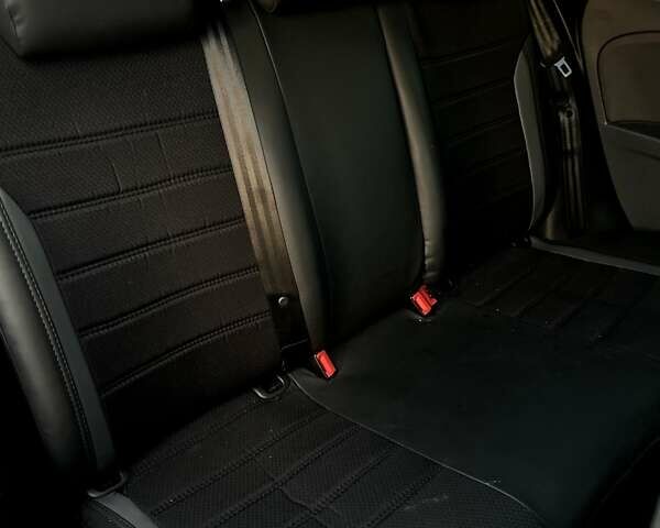 Синий Сеат Леон, объемом двигателя 1.6 л и пробегом 231 тыс. км за 3900 $, фото 15 на Automoto.ua