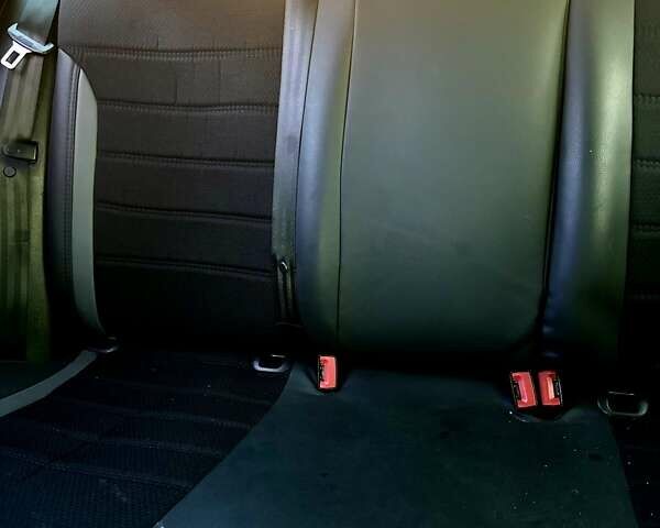 Синий Сеат Леон, объемом двигателя 1.6 л и пробегом 231 тыс. км за 3900 $, фото 18 на Automoto.ua