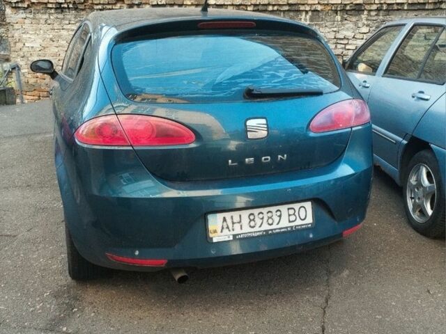 Синий Сеат Леон, объемом двигателя 1.6 л и пробегом 200 тыс. км за 3700 $, фото 1 на Automoto.ua