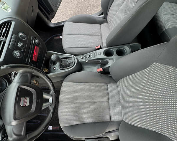 Синій Сеат Leon, об'ємом двигуна 1.6 л та пробігом 210 тис. км за 6700 $, фото 15 на Automoto.ua