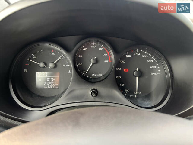 Синій Сеат Leon, об'ємом двигуна 1.6 л та пробігом 210 тис. км за 6700 $, фото 18 на Automoto.ua