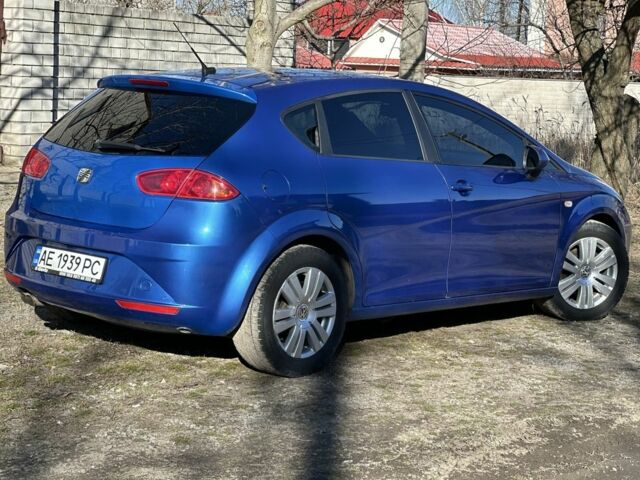 Синий Сеат Леон, объемом двигателя 1.4 л и пробегом 190 тыс. км за 5000 $, фото 4 на Automoto.ua