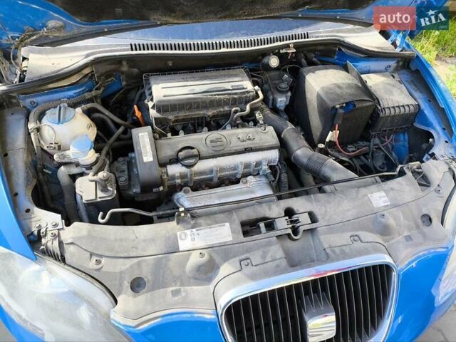Синий Сеат Леон, объемом двигателя 1.4 л и пробегом 12 тыс. км за 9800 $, фото 10 на Automoto.ua