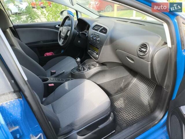 Синий Сеат Леон, объемом двигателя 1.4 л и пробегом 12 тыс. км за 9800 $, фото 7 на Automoto.ua