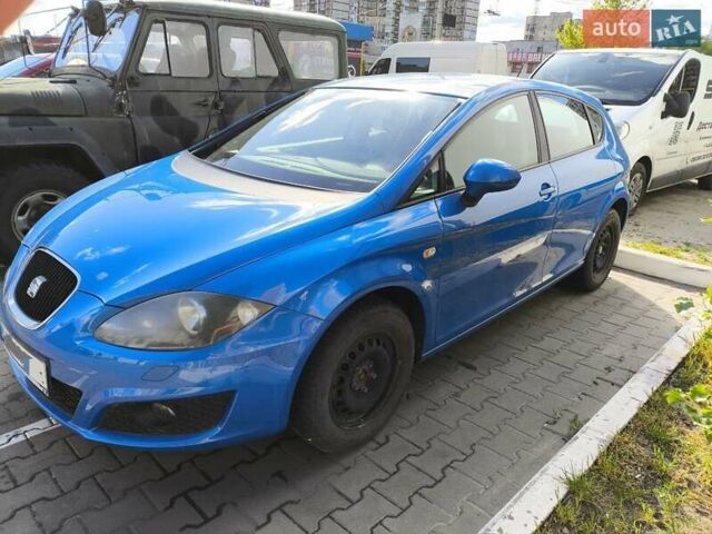 Синий Сеат Леон, объемом двигателя 1.4 л и пробегом 12 тыс. км за 9800 $, фото 1 на Automoto.ua