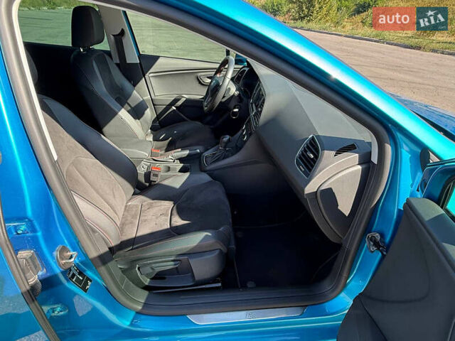 Синий Сеат Леон, объемом двигателя 1.8 л и пробегом 56 тыс. км за 16000 $, фото 29 на Automoto.ua