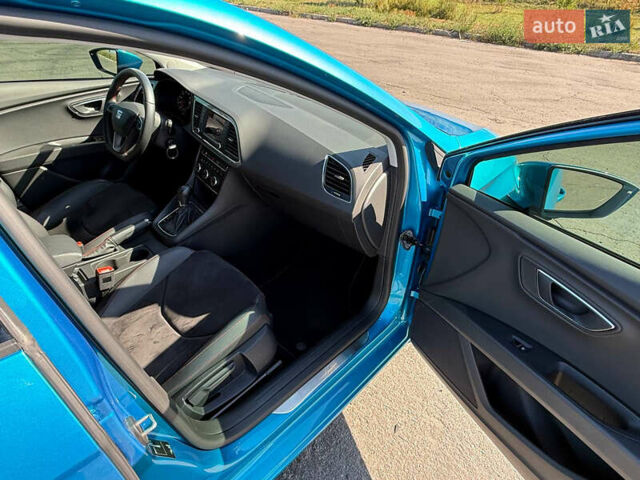 Синій Сеат Leon, об'ємом двигуна 1.8 л та пробігом 56 тис. км за 16000 $, фото 19 на Automoto.ua