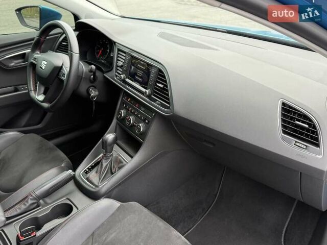 Синий Сеат Леон, объемом двигателя 1.8 л и пробегом 56 тыс. км за 16000 $, фото 9 на Automoto.ua