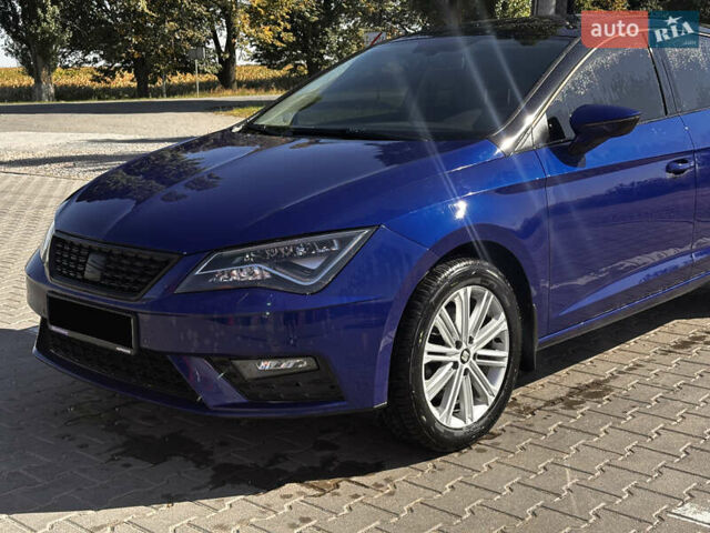 Синий Сеат Леон, объемом двигателя 1.8 л и пробегом 112 тыс. км за 16000 $, фото 1 на Automoto.ua