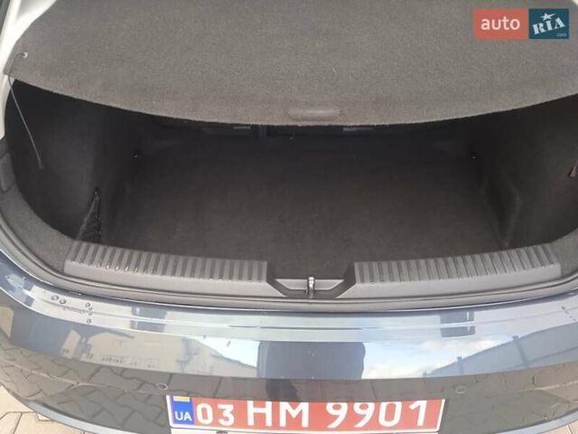 Синий Сеат Леон, объемом двигателя 1.5 л и пробегом 225 тыс. км за 11700 $, фото 50 на Automoto.ua