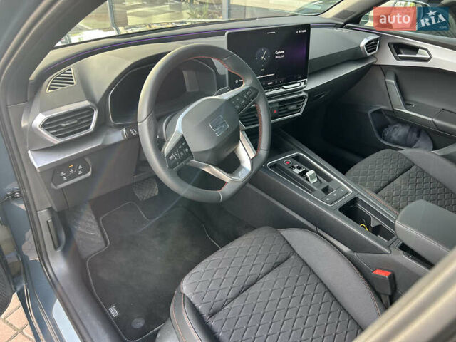 Синий Сеат Леон, объемом двигателя 1.5 л и пробегом 2 тыс. км за 31371 $, фото 9 на Automoto.ua