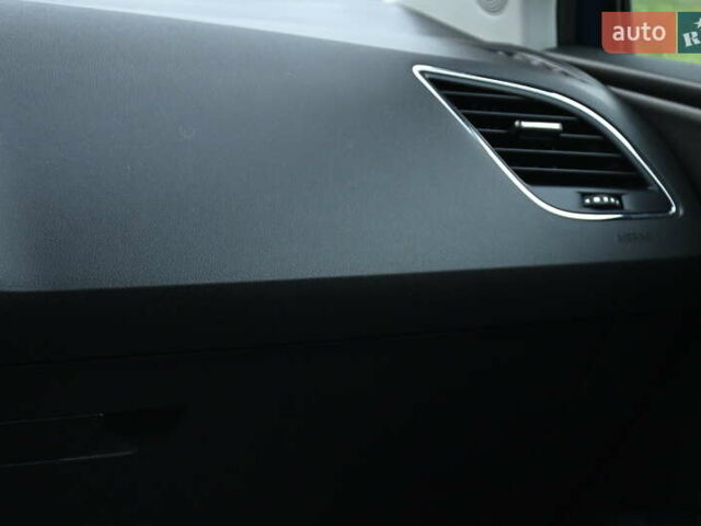 Синий Сеат Леон, объемом двигателя 1.6 л и пробегом 260 тыс. км за 8999 $, фото 33 на Automoto.ua