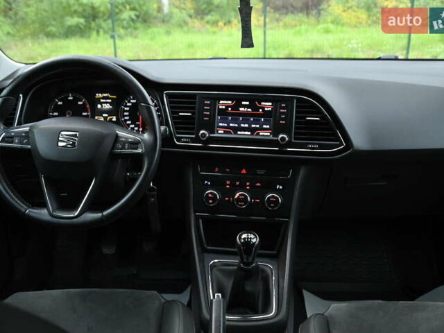 Синий Сеат Леон, объемом двигателя 1.6 л и пробегом 260 тыс. км за 8999 $, фото 38 на Automoto.ua
