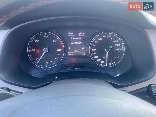 Синій Сеат Leon, об'ємом двигуна 1.97 л та пробігом 110 тис. км за 19300 $, фото 4 на Automoto.ua
