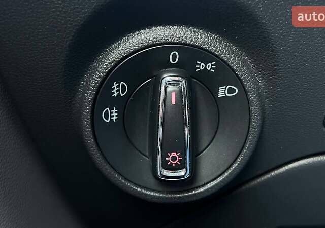 Синій Сеат Leon, об'ємом двигуна 1.97 л та пробігом 162 тис. км за 16990 $, фото 19 на Automoto.ua