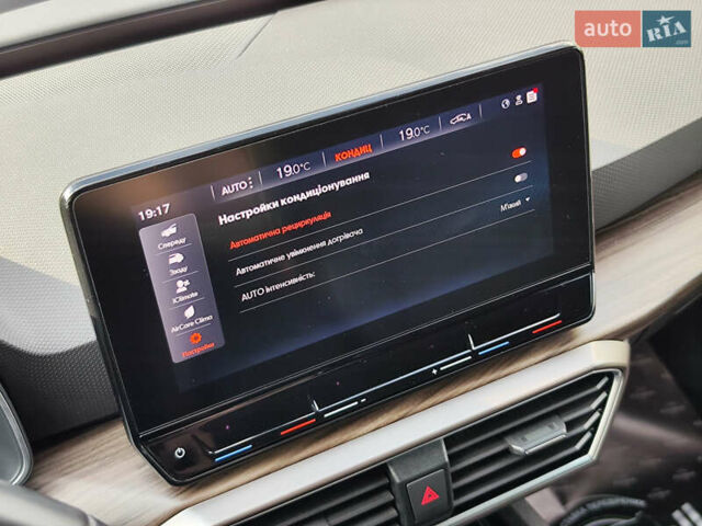 Синий Сеат Леон, объемом двигателя 2 л и пробегом 177 тыс. км за 21499 $, фото 50 на Automoto.ua