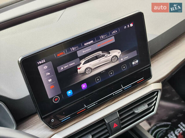 Синий Сеат Леон, объемом двигателя 2 л и пробегом 177 тыс. км за 21499 $, фото 63 на Automoto.ua