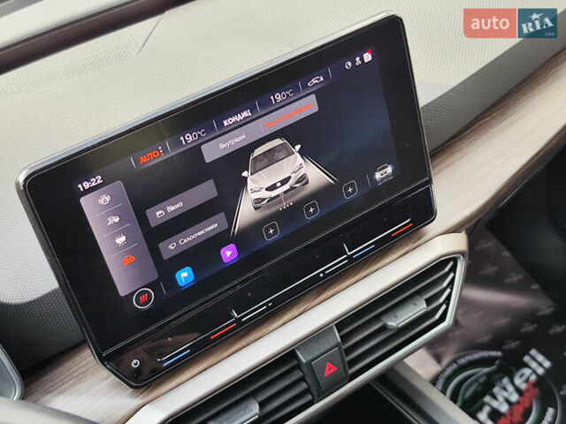Синий Сеат Леон, объемом двигателя 2 л и пробегом 177 тыс. км за 21499 $, фото 62 на Automoto.ua