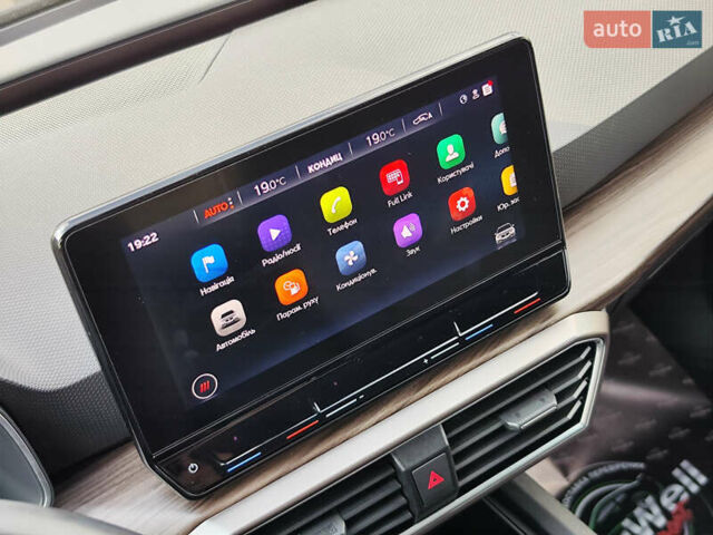Синий Сеат Леон, объемом двигателя 2 л и пробегом 177 тыс. км за 21499 $, фото 66 на Automoto.ua