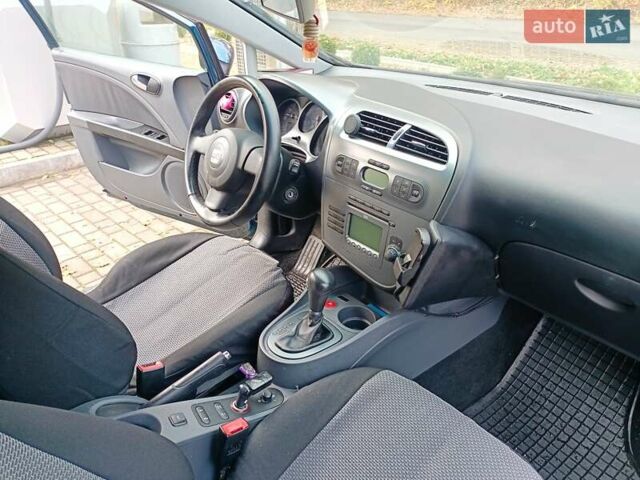Зеленый Сеат Леон, объемом двигателя 2 л и пробегом 129 тыс. км за 6400 $, фото 6 на Automoto.ua