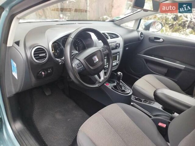 Зелений Сеат Leon, об'ємом двигуна 1.4 л та пробігом 192 тис. км за 6850 $, фото 8 на Automoto.ua