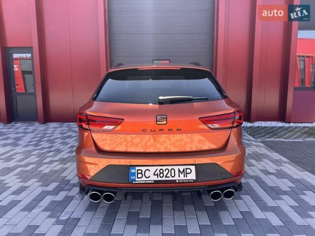 Сеат Леон 2018 в Львове на Automoto.ua Оранжевый Сеат Леон, объемом двигателя 1.98 л и пробегом 82 тыс. км за 29900 $, фото 9 на Automoto.ua