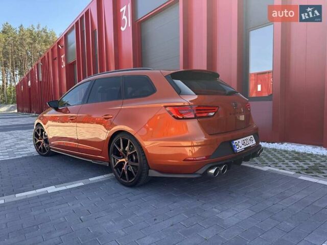 Сеат Леон 2018 в Львове на Automoto.ua Оранжевый Сеат Леон, объемом двигателя 1.98 л и пробегом 82 тыс. км за 29900 $, фото 6 на Automoto.ua