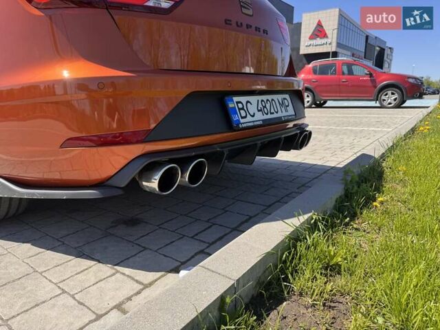 Сеат Леон 2018 в Львове на Automoto.ua Оранжевый Сеат Леон, объемом двигателя 1.98 л и пробегом 82 тыс. км за 29900 $, фото 12 на Automoto.ua