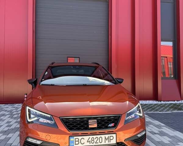 Сеат Леон 2018 в Львове на Automoto.ua Оранжевый Сеат Леон, объемом двигателя 1.98 л и пробегом 82 тыс. км за 29900 $, фото 8 на Automoto.ua