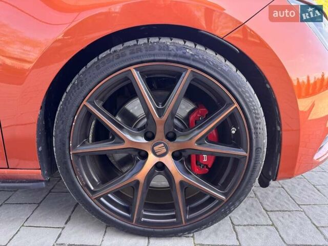 Сеат Леон 2018 в Львове на Automoto.ua Оранжевый Сеат Леон, объемом двигателя 1.98 л и пробегом 82 тыс. км за 29900 $, фото 11 на Automoto.ua