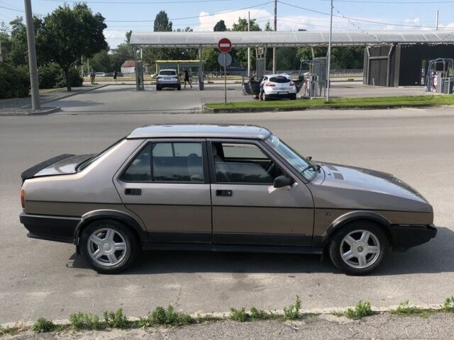 Коричневий Сеат Malaga, об'ємом двигуна 0.12 л та пробігом 1 тис. км за 909 $, фото 2 на Automoto.ua