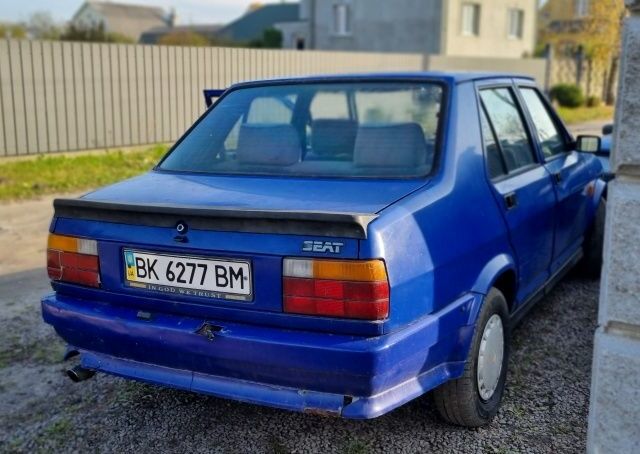 Синий Сеат Малага, объемом двигателя 1.2 л и пробегом 270 тыс. км за 739 $, фото 1 на Automoto.ua