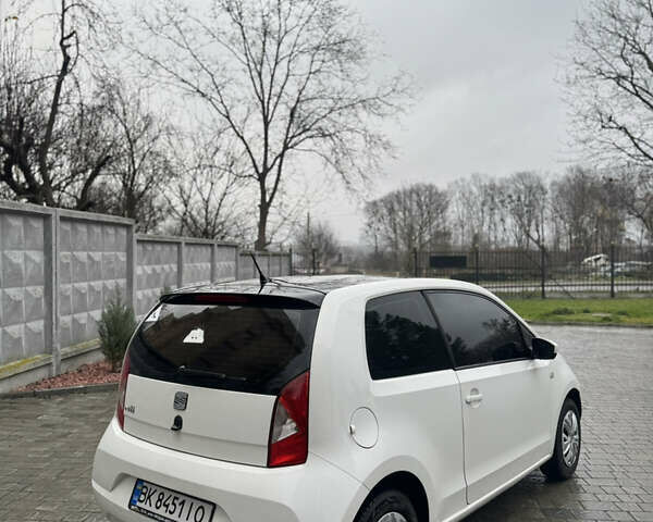 Белый Сеат Мии, объемом двигателя 1 л и пробегом 127 тыс. км за 5450 $, фото 5 на Automoto.ua