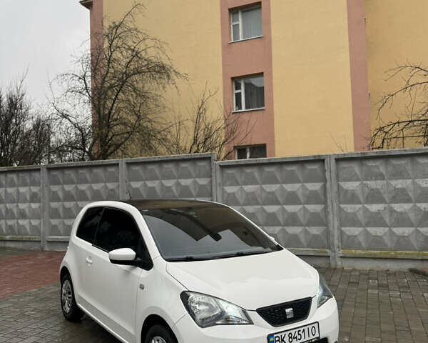 Белый Сеат Мии, объемом двигателя 1 л и пробегом 127 тыс. км за 5450 $, фото 2 на Automoto.ua