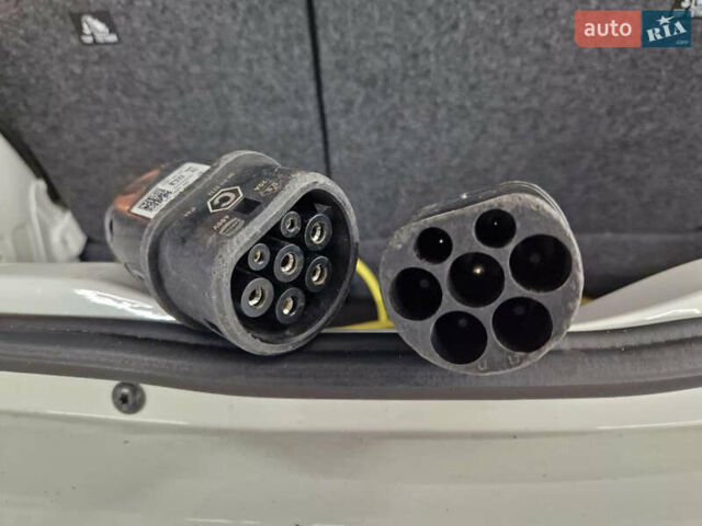 Белый Сеат Мии, объемом двигателя 0 л и пробегом 97 тыс. км за 9900 $, фото 13 на Automoto.ua