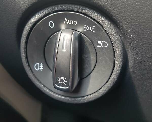 Білий Сеат Mii, об'ємом двигуна 0 л та пробігом 39 тис. км за 12800 $, фото 37 на Automoto.ua