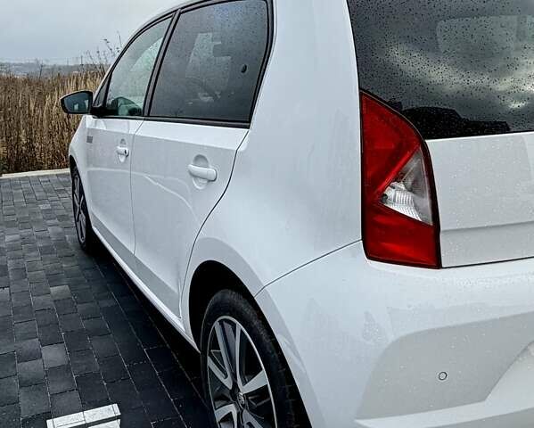 Белый Сеат Мии, объемом двигателя 0 л и пробегом 197 тыс. км за 8200 $, фото 6 на Automoto.ua