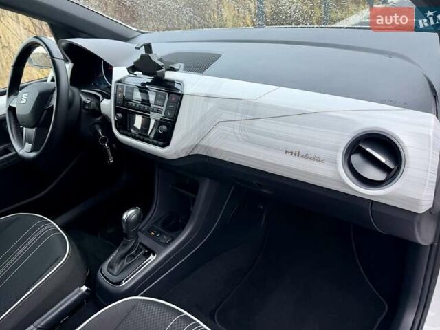 Белый Сеат Мии, объемом двигателя 0 л и пробегом 197 тыс. км за 8200 $, фото 20 на Automoto.ua