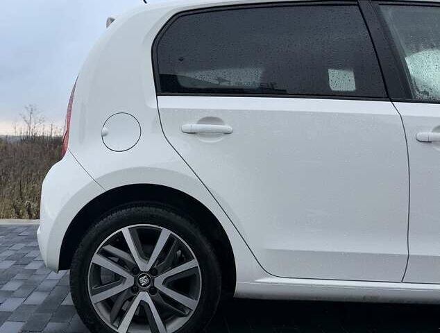 Белый Сеат Мии, объемом двигателя 0 л и пробегом 197 тыс. км за 8200 $, фото 11 на Automoto.ua